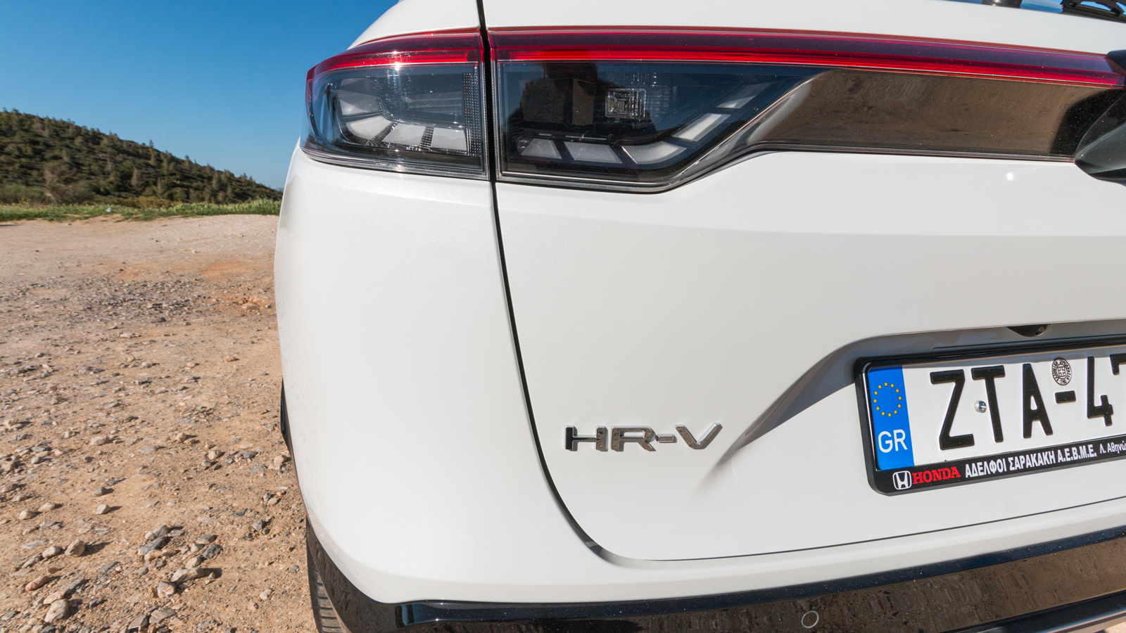 Honda HR-V e:HEV: Aρνητής βενζίνης by Japan